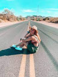 Middle Of The Road Photoshoot Road Photoshoot Middle Of The Road Photoshoot Photoshoot Poses