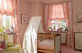 Juga lagi dalam mode datang kembali untuk tempat tidur, jadi terlupakan dan tidak terpakai di negara kita. Tekstil Di Interior Kain Terbaik Untuk Desain Rumah Peran Dekoratif Dan Fungsional Tekstil Di Interior Menggunakan Tekstil Di Interior