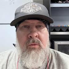 Golf Cart Call Out with V8 Bar Stool