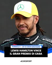 Lewis Hamilton re a Silvestone 👑 Il pilota della Mercedes vince il gran  premio di casa davanti a Verstappen e Norris e torna sul gradino più alto  del podio dopo più di