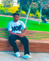 Un seul Dieu, un seul objectif, un seul destin, et cela vaincra toutes  choses.☝️