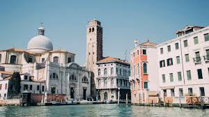 Please get in touch to save the date and book me as your london wedding photographer and international wedding photographer. Destination Wedding Photographer In Venice