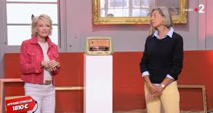 Follow pour gagner des entrées dans les plus beaux musées & châteaux #affaireconclue. Affaire Conclue Le Depart Inevitable De Sophie Davant France 2 En Alerte Toutelatele