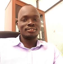 J1: President Kiir “clears the dust” between him and Gen Malong #SouthSudan  #SSudan The President of South Sudan, Salva Kiir, has this morning held a  press conference to “clear the dust” between