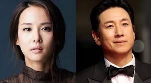 Cho Yeo-jeong mourns loss of 'Parasite' co-star Lee Sun-kyun in New Year's  post