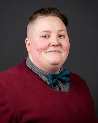 Stephanie Lott's Instagram, Twitter & Facebook