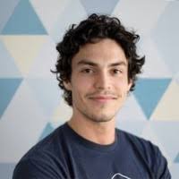 2700+ "Oscar La" profiles