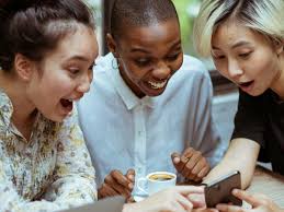 Tinder's AI Photo Picker: Duk abin da kuke buƙatar sani don haɓaka wasannin  ku