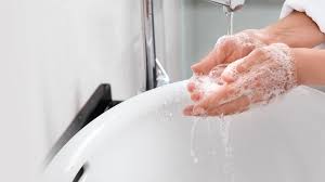 Koronavirus atau virus korona ialah sekumpulan virus berkaitan yang juga merupakan penyebab bagi penyakit di kalangan haiwan mamalia dan burung. Koronavirus Ja Silmat Silmaasema