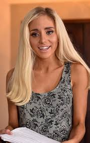 Naomi Woods Naomi Woods Naomi Long Hair Styles