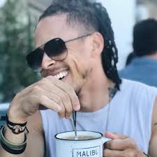 Lawrence Carroll (@lawrenceccarroll) • Instagram photos and videos