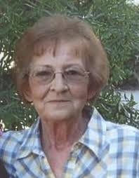 Lola Graves's Instagram, Twitter & Facebook