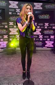 Stacey solomon stole the hearts of the uk nation back in 2009 when she auditioned for the x factor uk! X Factor S Stacey Solomon Left Bruised After Falling Twice During Tricky Dance Routine Daily Mail Online