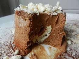 Parfait Glace Ou Semifreddo Au Chocolat Rhum Et Meringues C Secrets Gourmands Entremet Chocolat Chocolat Parfait Glace