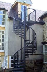45 Pretty Outdoor Staircases Ideas To Consider The Simplest Way Of Redoing The Outer Staircase Is Changi Staircase Outdoor Stairs Design Spiral Stairs Design
