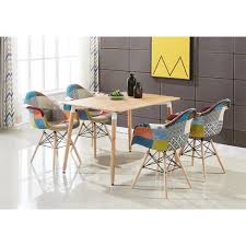 Largeur 130cm et 168cm avec la rallonge. Table Et Chaise Scandinave A Prix Mini