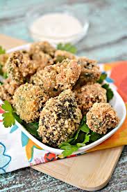 With only one gram of carbohydrate per serving, these little golden balls of deliciousness are a fantastic dish to serve for a tasty keto appetizer. Keto Broccoli Bites Low Carb Garlic Parmesan Broccoli Bites Recipe Appetizers Snacks Party Food