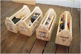 View These Striking Practical Projects You Can Build 5 Useful Woodworking Projects For Beginners Woodworking P Tool Box Diy Tool Storage Diy Wood Tool Box