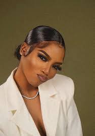 Keshia Green's Instagram, Twitter & Facebook