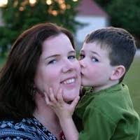 Jennifer Lingard's Instagram, Twitter & Facebook