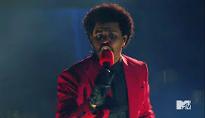 Photos and video of memorial day weekend celebrations across the us showed plenty of people updated 2056 gmt (0456 hkt) may 25, 2020. Vmas 2020 The Weeknd Returns With Blinding Lights Performance
