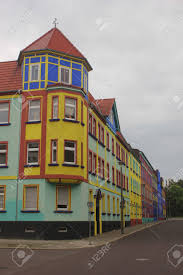 (rang 11) in der landeshauptstadt magdeburg leben rund 238.000 menschen. Otto Richter Strasse Eine Bunte Strasse Der Hauser In Magdeburg Der Hauptstadt Von Sachsen Anhalt Deutschland Lizenzfreie Fotos Bilder Und Stock Fotografie Image 33078364