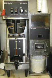 With this top coffee grinder, you can see what you are doing and the large hopper lets you these top commercial grinders make short work of your coffee beans and allows you to serve the most favorable coffee to your customers on a daily basis. Commercial Coffee Machine Pours Out Delicious Piping Hot Cofffe