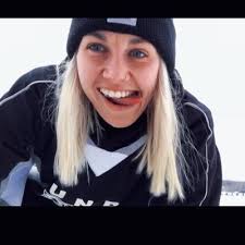 Laiken Fox (@LaikenRFox)