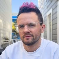 Chris Hoffmeister's Instagram, Twitter & Facebook