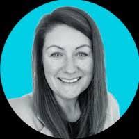 Catherine Raine's Instagram, Twitter & Facebook