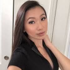 Alana Lee's Instagram, Twitter & Facebook