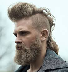 Hier ist ein artikel über frisuren langhaar, wenn sie sich für artikel über frisuren langhaar interessiert, lesen sie im folgenden artikel weiter bis zur. 1001 Ideen Zum Thema Langhaarfrisuren Manner