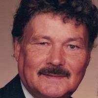 Paula Wykle's Instagram, Twitter & Facebook