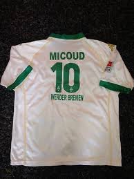 Micoud was the role model for a young toni kroos who still heralds the playmaker as the man he. Vintage Werder Bremen Away Football Shirt Size M 10 Johan Micoud Trikot 453693286