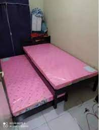 Kasur atau matras merupakan alas untuk menopang tubuh saat sedang tidur. 1 Set Ranjang Sorong Dan Kasur Busa Arrow Single 90x200 Atas Bawah 5th Perlengkapan Rumah 794261608