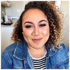 Marisa Pritchard's Instagram, Twitter & Facebook