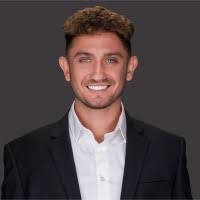 Daniel Grek's Instagram, Twitter & Facebook