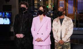 Saturday Night Live Mckinnon S Fauci Gives Americans Chance To Vie For Vaccine Eligibility Saturday Night Live The Guardian