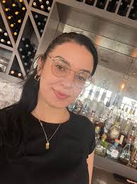 Introduction to a dull life with daily routines and preferences