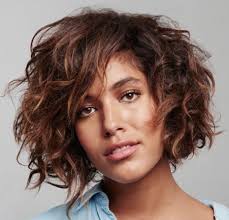 Jun 22, 2020 · tagli capelli medi 2020: I Tagli Di Capelli Che Ringiovaniscono 5 Cambi Look John Posocco Salon