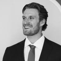 Duncan Fuller's Instagram, Twitter & Facebook