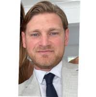 Dan Innes's Instagram, Twitter & Facebook