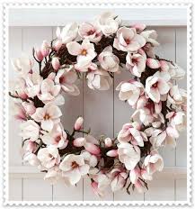 Beyaz Cicek Dis Kapi Sus Modelleri Dis Kapi Susleri Wreaths Floral Wreath Door Decorations