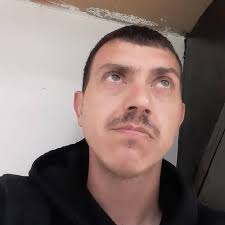 I quit eating Taco Bell 13 years ago! But I see you all still eating it  because they are still in business! 🤦🏾‍♂️🤦🏾‍♂️🤣