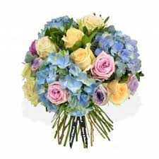 At eros flowers we offer same day flower delivery, next day delivery and delivery at any time of your choosing. Flower Delivery Birmingham Online Florist Birmingham