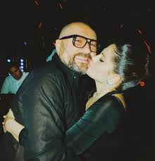 Savulescu florin este pe facebook. Millionaire Radu Budeanu Owner Of The Cancan And Gandul Publications Signed A Recognition Agreement With Dna Prosecutors
