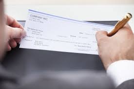 Al limite l'orgazzazione della banca (che qualcuno ha richiamato in Assegno Con Sigla E Non Con La Firma Completa Che Succede