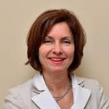 Sasha Lyons's Instagram, Twitter & Facebook