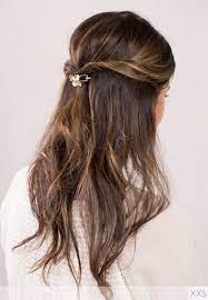 A Simple Half Up Half Down Hairstyle With The Beautiful Golden Posie Flexi Clip A Lovely Flower With Delicate Etch Hair Styles Easy Hairstyles Clip Hairstyles