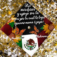 Elise Kalida Matamoros Kalidadesigns Instagram Photos And Videos Graduation Cap Decoration College Cap Decorations College Graduation Cap Decoration